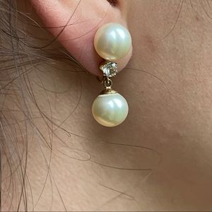 Vintage Majorica pearl clip-on earrings